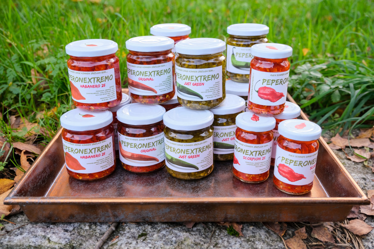 PEPERONEXTREMO, BESENBÜREN
